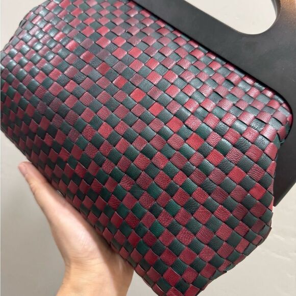 Colorblock Woven Cowhide Handmade Wooden Frame Top Handle Satchel, Crossbody Bag - Picture 14 of 16